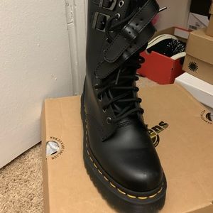 DrMartens boots. Only worn once